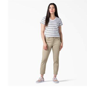 NWT Dickie's Perfect Shape Skinny Fit Capri Pants In Rinsed Oxford Stone